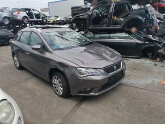 Salvage car Seat Leon Leon ST (5FF), Combi 5-drs, 2012 / 2020 1.2 TSI Ecomotive 16V 2016/10