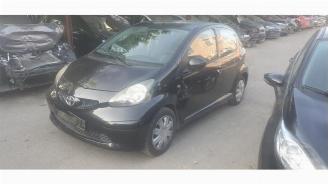 Uttjänta bilar auto Toyota Aygo Aygo (B10), Hatchback, 2005 / 2014 1.0 12V VVT-i 2008/3