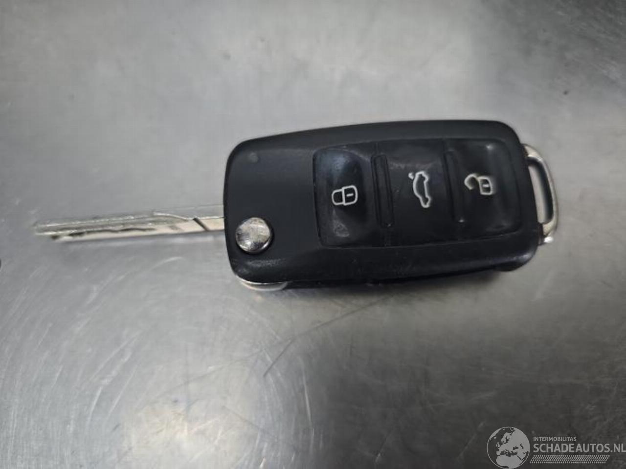 Volkswagen Up! Up! (121), Hatchback, 2011 1.0 12V 60