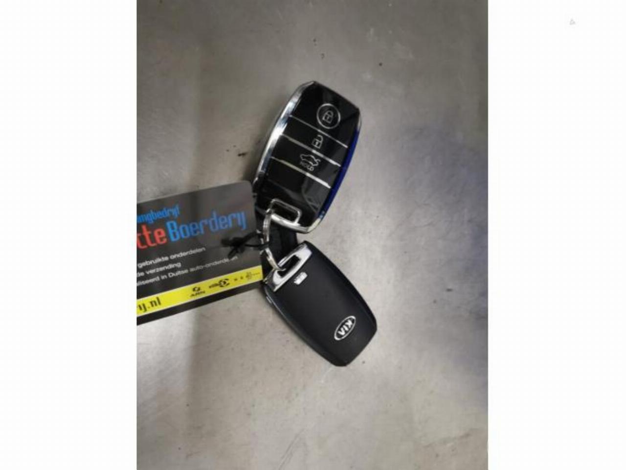 Kia Cee d Cee'd (JDB5), Hatchback 5-drs, 2012 / 2018 1.0i T-GDi 12V 120