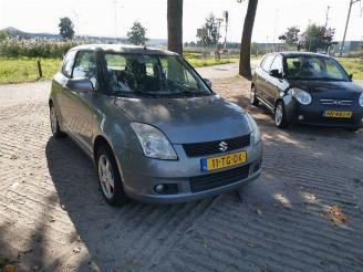 Suzuki Swift Swift (ZA/ZC/ZD1/2/3/9), Hatchback, 2005 / 2011 1.3 VVT 16V picture 2