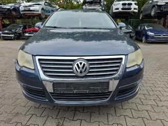 Vrakbiler auto Volkswagen Passat Passat Variant (3C5), Combi, 2005 / 2010 2.0 FSI 16V 2007/3