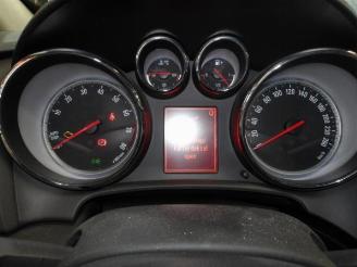 Opel Astra Astra J GTC (PD2/PF2), Hatchback 3-drs, 2011 / 2018 1.4 Turbo 16V ecoFLEX 140 picture 9