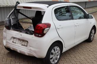 Peugeot 108 108, Hatchback, 2014 1.0 12V picture 3