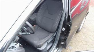 Renault Clio Clio IV Estate/Grandtour (7R), Combi 5-drs, 2012 / 2021 0.9 Energy TCE 90 12V picture 26