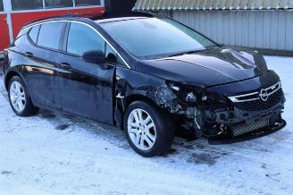 Auto da rottamare Opel Astra Astra K, Hatchback 5-drs, 2015 / 2022 1.4 Turbo 16V 2019/1