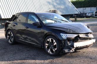 Uttjänta bilar auto Audi E-tron e-tron (GEN), SUV, 2018 / 2023 55 quattro 2020/12
