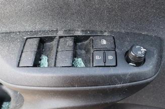 Toyota Yaris Cross Yaris Cross (PB1/PJ1), SUV, 2020 1.5 12V Hybrid 115 picture 33