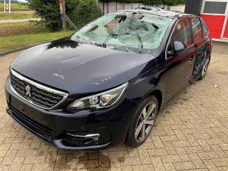 Peugeot 308 308 SW (L4/L9/LC/LJ/LR), Combi 5-drs, 2014 / 2021 1.2 12V e-THP PureTech 130 picture 7