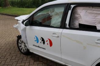 Volkswagen Up! Up! (121), Hatchback, 2011 1.0 MPI 12V picture 12