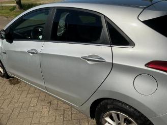 Hyundai I-30 i30 (GDHB5), Hatchback, 2011 1.6 GDI Blue 16V picture 15