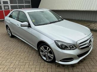 Vrakbiler auto Mercedes E-klasse E (W212), Sedan, 2009 / 2016 E-200 CDI 16V BlueEfficiency,BlueTEC 2013/4