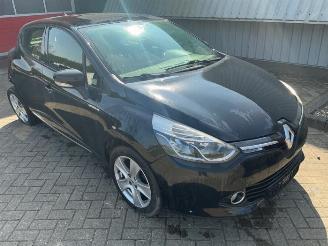 Sloopauto Renault Clio Clio IV (5R), Hatchback 5-drs, 2012 / 2021 0.9 Energy TCE 90 12V 2014/12