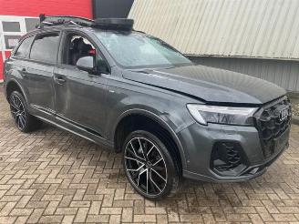 Vrakbiler auto Audi Q7 Q7 (4MB/4MG), SUV, 2015 3.0 V6 24V 55 TFSI e 2025/9