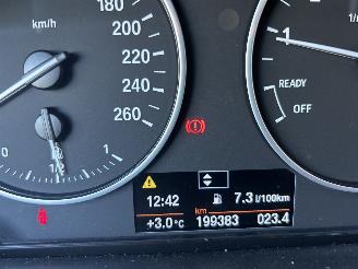 BMW 1-serie 114 I picture 12