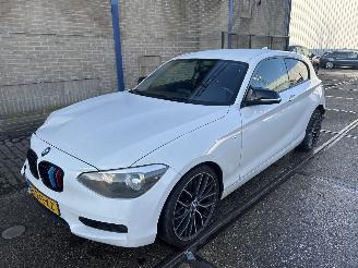 Auto incidentate BMW 1-serie 114 I 2013/4