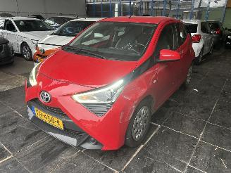 škoda osobní automobily Toyota Aygo 1.0 VVT-I X-PLAY 2018/9