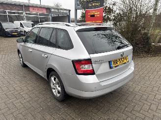 Vaurioauto  passenger cars Skoda Fabia 1.2 TSI Style  Busnessline Pro 2016/1