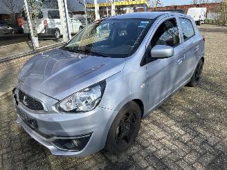 Damaged car Mitsubishi Space-star 1.0 COOL+ 2019/3