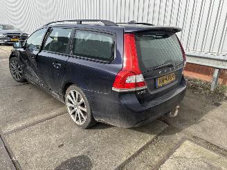 Auto incidentate Volvo V-70 2.0 D3  Dynamic Edition 2015/12