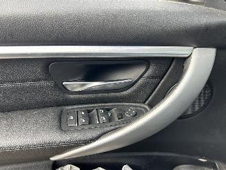 BMW 3-serie 320 I picture 11