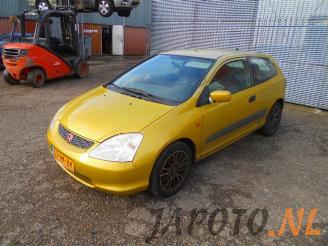 Salvage car Honda Civic Civic (EP/EU), Hatchback 3-drs, 2000 / 2005 1.4 16V 2001/10