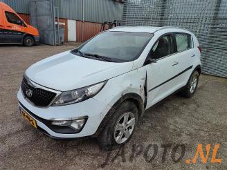 Auto da rottamare Kia Sportage Sportage (SL), Terreinwagen, 2010 / 2016 1.6 GDI 16V 4x2 2015/8