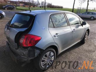 Toyota Auris Auris (E15), Hatchback, 2006 / 2012 1.6 Dual VVT-i 16V picture 4