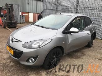 Auto da rottamare Mazda 2 2 (DE), Hatchback, 2007 / 2015 1.3 16V MZR 2012/8