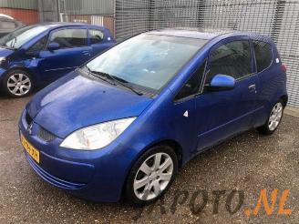 Salvage car Mitsubishi Colt Colt (Z2/Z3), Hatchback, 2004 / 2012 1.5 16V 2006/9