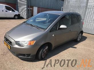 Vrakbiler auto Mitsubishi Colt Colt (Z2/Z3), Hatchback, 2004 / 2012 1.3 16V 2009/9