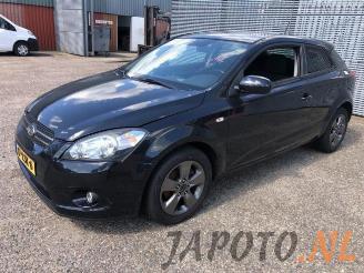 Salvage car Kia Pro cee d Pro cee'd (EDB3), Hatchback 3-drs, 2008 / 2012 1.4 CVVT 16V 2010/8