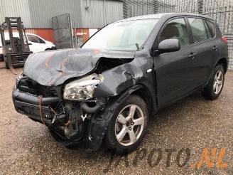Salvage car Toyota Rav-4 RAV4 (A3), Terreinwagen, 2005 / 2012 2.0 16V VVT-i 4x4 2007/2