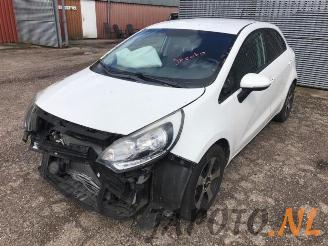 rozbiórka samochody osobowe Kia Rio Rio III (UB), Hatchback, 2011 / 2017 1.2 CVVT 16V 2013/2