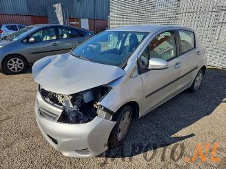 Salvage car Toyota Yaris Yaris III (P13), Hatchback, 2010 / 2020 1.0 12V VVT-i 2012/4