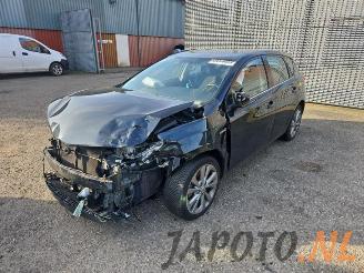 Uttjänta bilar auto Toyota Auris Auris (E18), Hatchback 5-drs, 2012 / 2019 1.8 16V Hybrid 2013/10