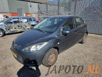 Vrakbiler auto Mazda 2 2 (DE), Hatchback, 2007 / 2015 1.3 16V S-VT High Power 2007/11