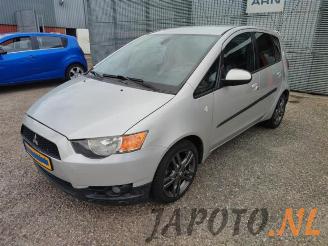 Salvage car Mitsubishi Colt Colt (Z2/Z3), Hatchback, 2004 / 2012 1.3 16V 2010/7