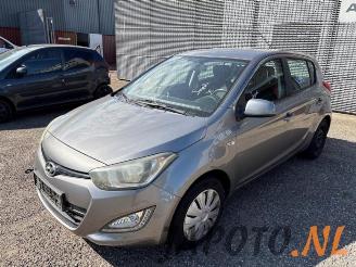  Hyundai I-20 i20, Hatchback, 2008 / 2015 1.2i 16V 2013/3
