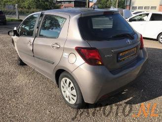 Toyota Yaris Yaris III (P13), Hatchback, 2010 / 2020 1.33 16V Dual VVT-I picture 3