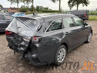 Kia Cee d Ceed Sportswagon (CDF), Combi 5-drs, 2018 1.0i T-GDi 12V picture 5
