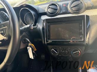 Suzuki Swift Swift (ZC/ZD), Hatchback 5-drs, 2017 1.2 Dual Jet 16V SHVS picture 15