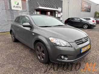 Kia Pro cee d Pro cee'd (EDB3), Hatchback 3-drs, 2008 / 2012 1.4 CVVT 16V picture 7
