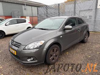 disassembly passenger cars Kia Pro cee d Pro cee'd (EDB3), Hatchback 3-drs, 2008 / 2012 1.4 CVVT 16V 2010/6