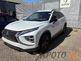 Vrakbiler auto Mitsubishi Eclipse Cross Eclipse Cross (GK/GL), SUV, 2017 2.4 16V PHEV 4x4 2023