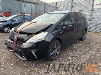 Salvage car Toyota Prius Plus Prius Plus (ZVW4), MPV, 2011 1.8 Hybrid 16V 2012/12