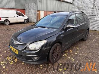  Hyundai I-30 i30 Crosswagon (WWH), Combi, 2007 / 2012 1.6 CVVT 16V 2011/6