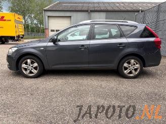 Kia Cee d Cee'd Sporty Wagon (EDF), Combi, 2007 / 2012 1.4 16V picture 2
