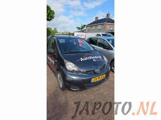 rozbiórka samochody osobowe Toyota Aygo Aygo (B10), Hatchback, 2005 / 2014 1.0 12V VVT-i 2011/2