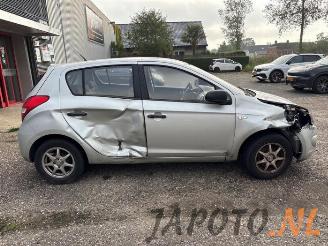 Hyundai I-20 i20, Hatchback, 2008 / 2015 1.2i 16V picture 14